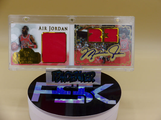 Michael Jordan, Bulls , NBA jersey patch & Autograph, custom card!