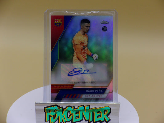 2022-23 Topps Chrome FC Barcelona RC Auto Inaki Peña