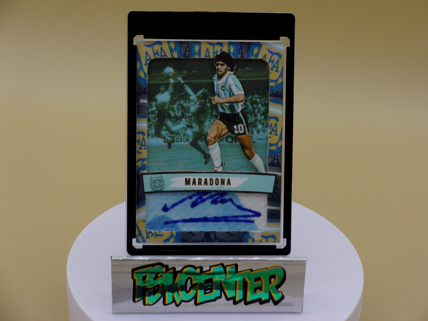 Diego Maradona, Argentina, Hand Cut, Autograph & Patch Custom Card!!